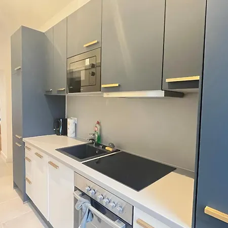 K&K Apartment Near Hauptbahnhof - Kingsize Bed Vienna Exterior photo